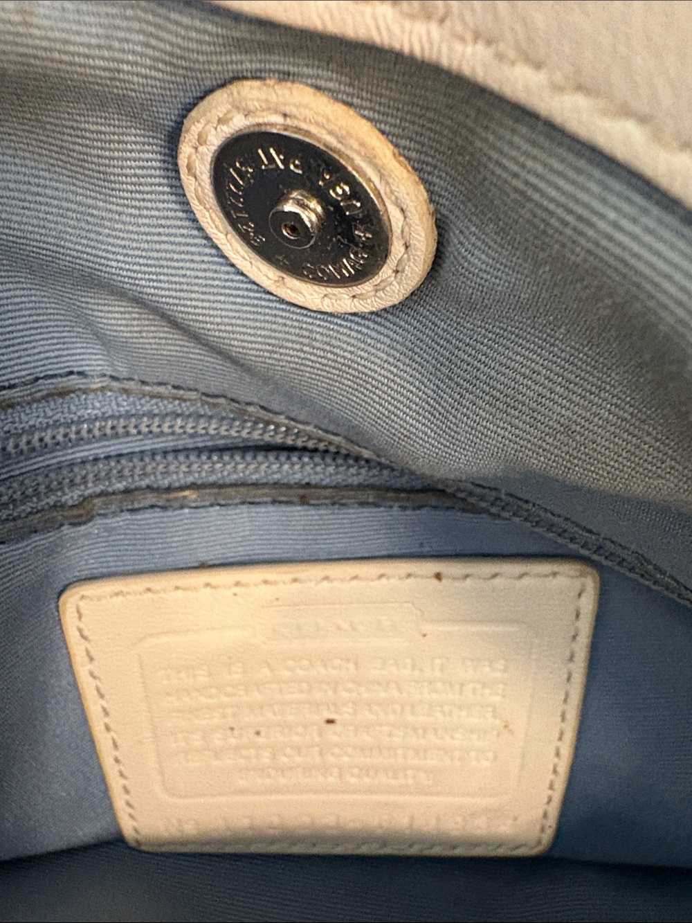 Coach Brown Signature Canvas Shoulder Bag with Cream Trim - Picture 4 of 7